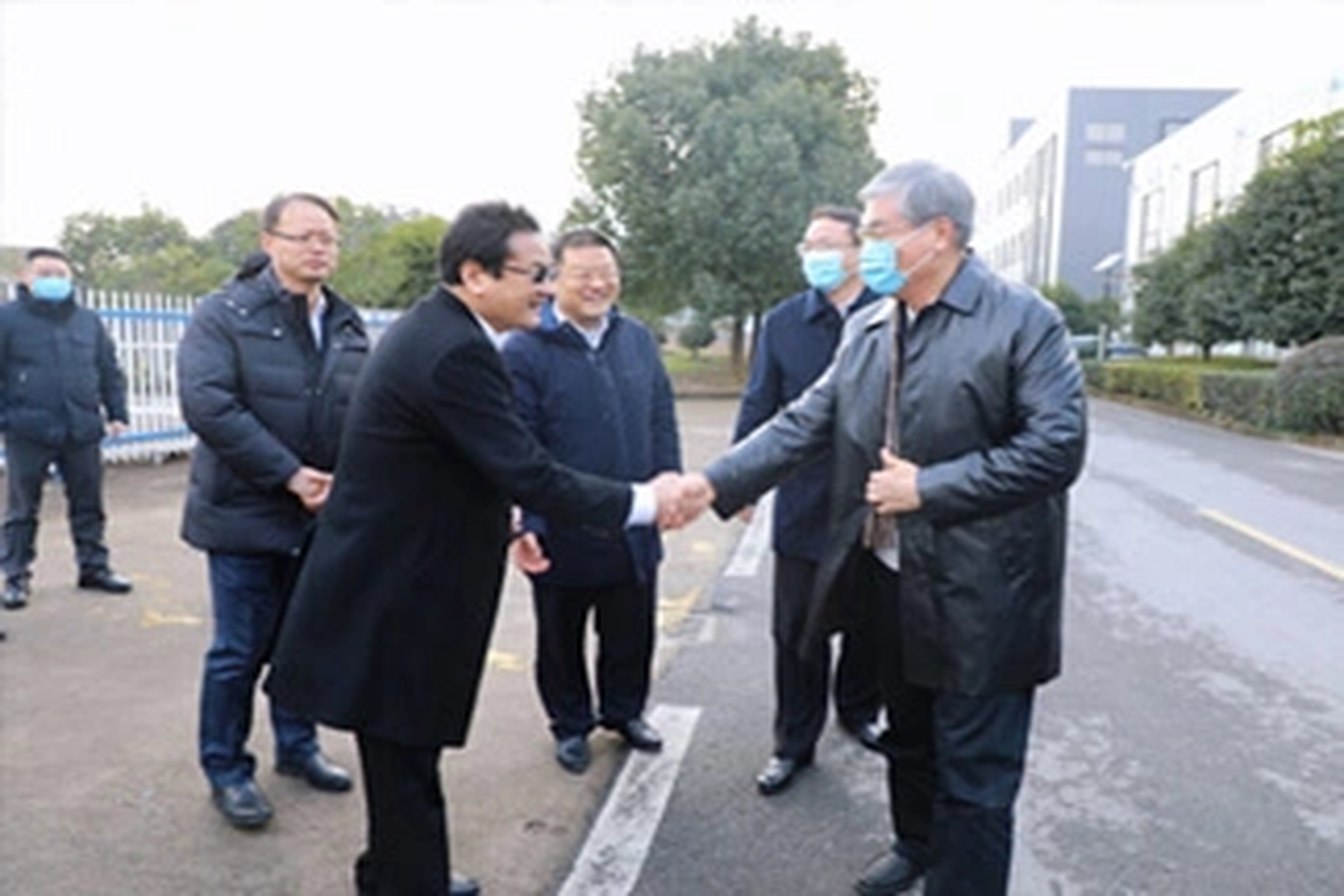 荣誉 | 潘云鹤院士给予冠军国际能源高度评价——冠军国际能源未来潜力巨大!