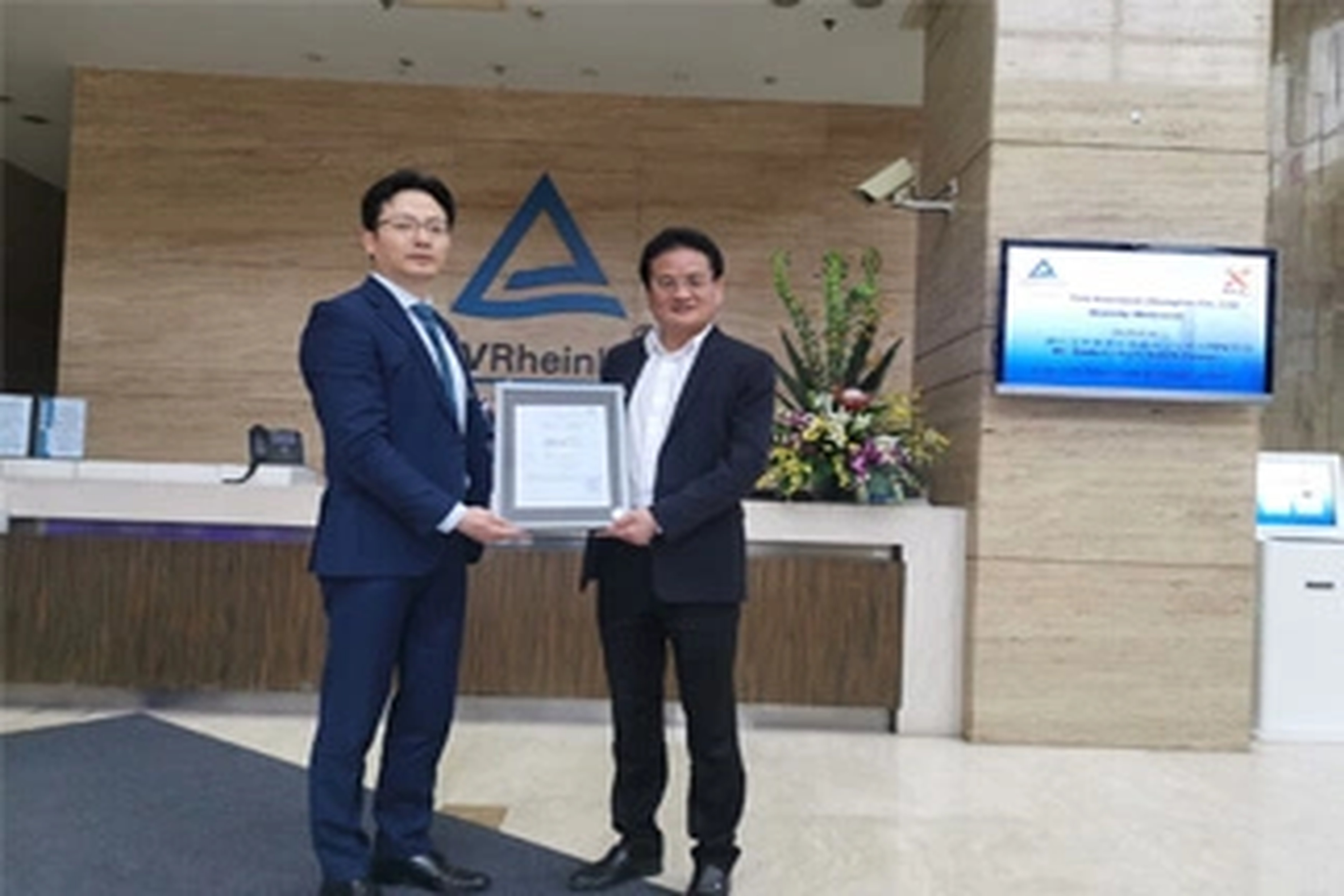 荣誉 | 冠军国际能源Triple Power Battery系统获批